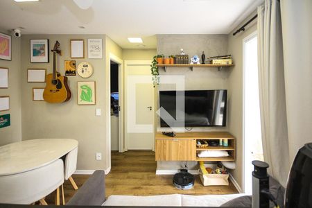 Apartamento à venda com 44m², 2 quartos e sem vaga Apartamento à venda com 44m², 2 quartos e sem vagaSala