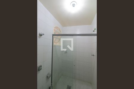 Casa à venda com 200m², 5 quartos e 6 vagas Casa à venda com 200m², 5 quartos e 6 vagasBanheiro da Suíte 1