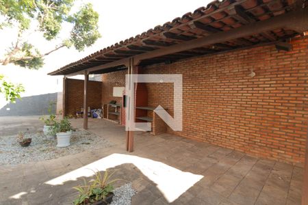 Casa à venda com 200m², 5 quartos e 6 vagas Casa à venda com 200m², 5 quartos e 6 vagasÁrea Gourmet