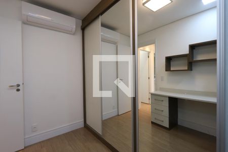 Apartamento à venda com 78m², 3 quartos e 1 vagaQuarto 2