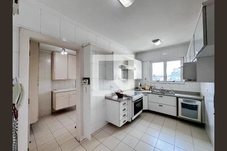 Apartamento à venda com 142m², 3 quartos e 3 vagasCozinha