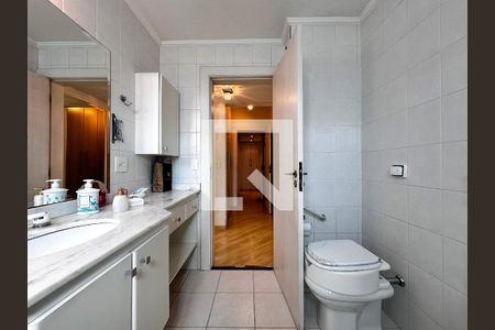 Apartamento à venda com 142m², 3 quartos e 3 vagasBanheiro Suíte