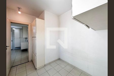 Apartamento à venda com 142m², 3 quartos e 3 vagasQuarto de Serviço