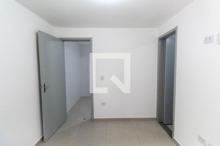 Sala/Quarto Suíte de casa para alugar com 1 quarto, 23m² em Vila Paulistania, São Paulo