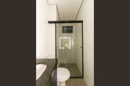 Banheiro de apartamento para alugar com 1 quarto, 35m² em Vila Santa Clara, São Paulo
