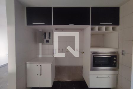 Casa de condomínio à venda com 130m², 4 quartos e 2 vagas Casa de condomínio à venda com 130m², 4 quartos e 2 vagas1º Pav - Cozinha