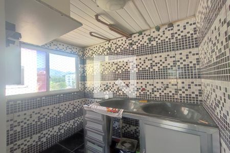 Casa de condomínio à venda com 130m², 4 quartos e 2 vagas Casa de condomínio à venda com 130m², 4 quartos e 2 vagas3º Pav