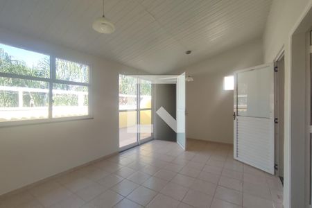 Casa de condomínio à venda com 130m², 4 quartos e 2 vagas Casa de condomínio à venda com 130m², 4 quartos e 2 vagas3º Pav