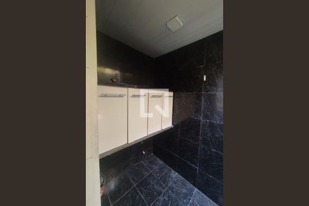 Casa de condomínio à venda com 130m², 4 quartos e 2 vagas Casa de condomínio à venda com 130m², 4 quartos e 2 vagas1º Pav - Area de Serviço