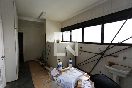 Apartamento à venda com 440m², 4 quartos e 6 vagasÁrea de Serviço