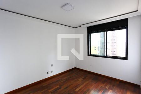 Apartamento à venda com 440m², 4 quartos e 6 vagassuíte 2