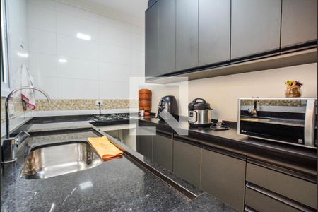 Apartamento à venda com 42m², 2 quartos e 1 vaga Apartamento à venda com 42m², 2 quartos e 1 vagaCozinha