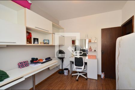 Quarto 1 de apartamento à venda com 3 quartos, 90m² em Palmares, Belo Horizonte