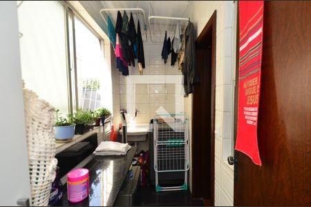 Apartamento à venda com 90m², 3 quartos e 2 vagasCozinha