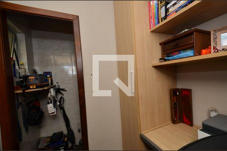 Apartamento à venda com 90m², 3 quartos e 2 vagasQuarto serviço