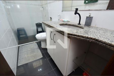 Apartamento à venda com 90m², 3 quartos e 2 vagasBanheiro social