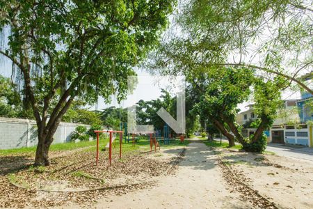 Casa de condomínio à venda com 200m², 4 quartos e 1 vagaÁrea comum - Playground