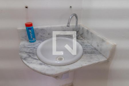 Casa de condomínio à venda com 100m², 3 quartos e 2 vagas Casa de condomínio à venda com 100m², 3 quartos e 2 vagasLavabo