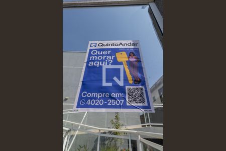 Casa de condomínio à venda com 100m², 3 quartos e 2 vagas Casa de condomínio à venda com 100m², 3 quartos e 2 vagasPlaquinha