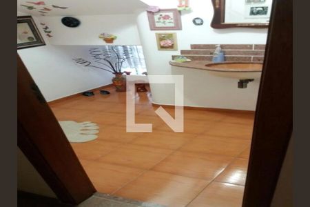 Casa à venda com 3 quartos, 240m² em Jardim Bonfiglioli, São Paulo