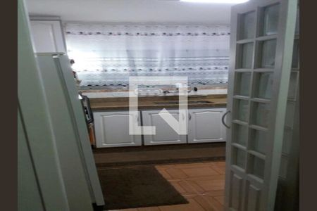 Casa à venda com 3 quartos, 240m² em Jardim Bonfiglioli, São Paulo