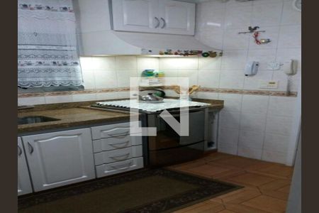 Casa à venda com 3 quartos, 240m² em Jardim Bonfiglioli, São Paulo