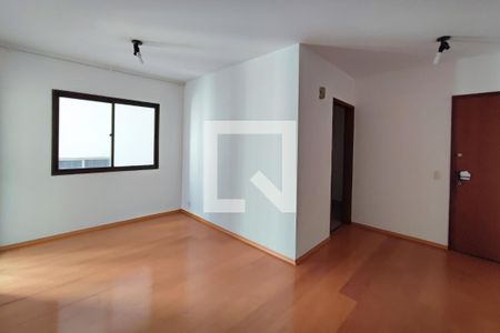 Sala de apartamento à venda com 1 quarto, 60m² em Cambuí, Campinas