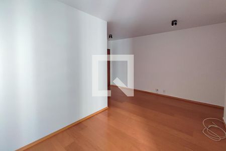 Sala de apartamento à venda com 1 quarto, 60m² em Cambuí, Campinas