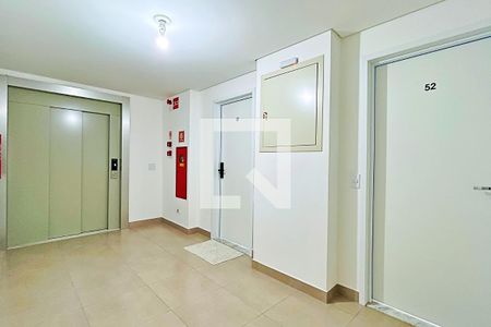 Apartamento para alugar com 52m², 2 quartos e 1 vagaHall de entrada