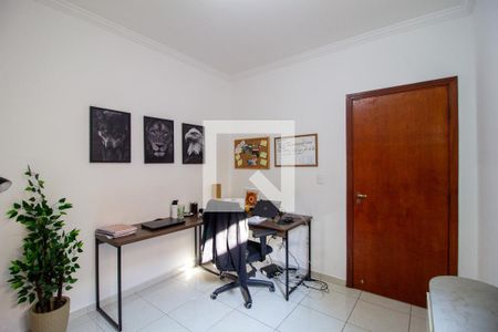 Casa para alugar com 150m², 3 quartos e 3 vagas Casa para alugar com 150m², 3 quartos e 3 vagasQuarto 2