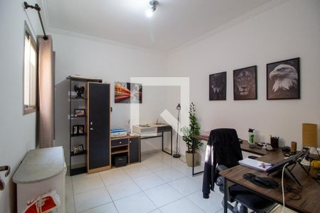 Casa para alugar com 150m², 3 quartos e 3 vagas Casa para alugar com 150m², 3 quartos e 3 vagasQuarto 2