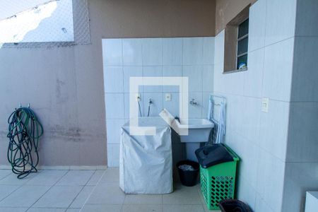 Área de Serviço de casa para alugar com 3 quartos, 150m² em Jardim Leocádia, São Paulo