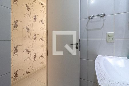 banheiro social_4 de apartamento à venda com 2 quartos, 50m² em Sacomã, São Paulo