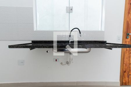 Casa de condomínio para alugar com 54m², 2 quartos e sem vaga Casa de condomínio para alugar com 54m², 2 quartos e sem vagaCozinha