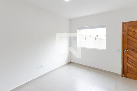 Sala   de casa de condomínio para alugar com 2 quartos, 54m² em Vila Mazzei, São Paulo