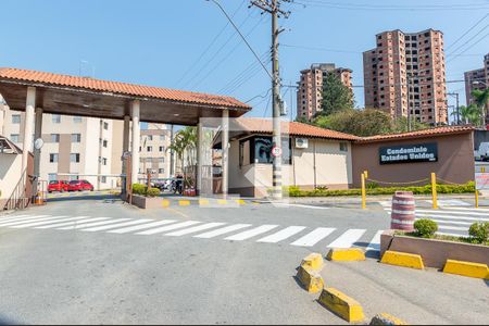 Apartamento para alugar com 49m², 2 quartos e 1 vagaFachada e portaria