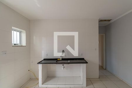 Sala/Cozinha de casa para alugar com 2 quartos, 120m² em Vila São Geraldo, São Paulo