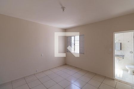 Suíte de casa para alugar com 2 quartos, 120m² em Vila São Geraldo, São Paulo