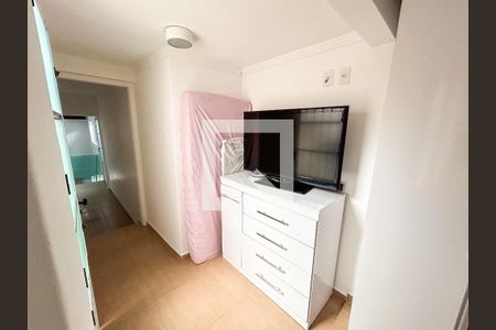 Casa de condomínio à venda com 131m², 3 quartos e 2 vagasQuarto 3