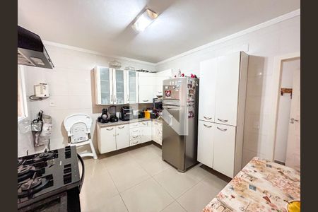 Casa de condomínio à venda com 131m², 3 quartos e 2 vagasCozinha