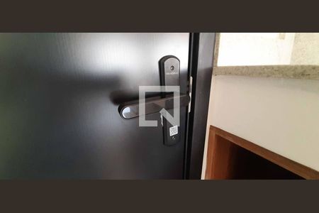 Apartamento à venda com 64m², 2 quartos e 1 vagaFechadura Eletrônica