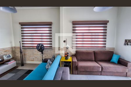 Sala 1 de casa à venda com 4 quartos, 420m² em Vista Alegre, Rio de Janeiro