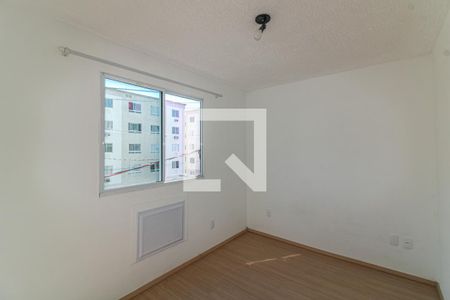 Quarto 1 de apartamento para alugar com 2 quartos, 43m² em Vargem Pequena, Rio de Janeiro