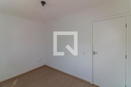 Quarto 1 de apartamento para alugar com 2 quartos, 43m² em Vargem Pequena, Rio de Janeiro