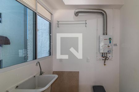 Apartamento para alugar com 43m², 2 quartos e 1 vaga Apartamento para alugar com 43m², 2 quartos e 1 vagaCozinha e Área de Serviço