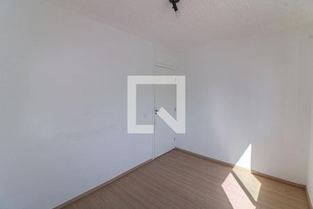 Quarto 1 de apartamento para alugar com 2 quartos, 43m² em Vargem Pequena, Rio de Janeiro