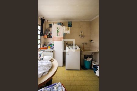 Casa à venda com 300m², 3 quartos e 2 vagasLavanderia 