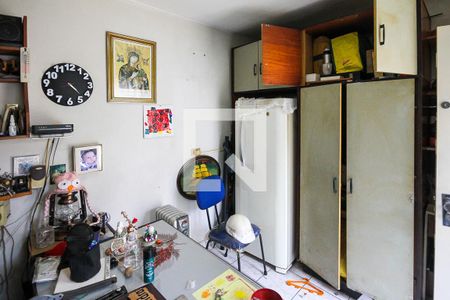 Casa à venda com 300m², 3 quartos e 2 vagasQuarto de serviço