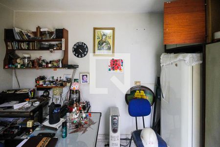 Casa à venda com 300m², 3 quartos e 2 vagasQuarto de serviço