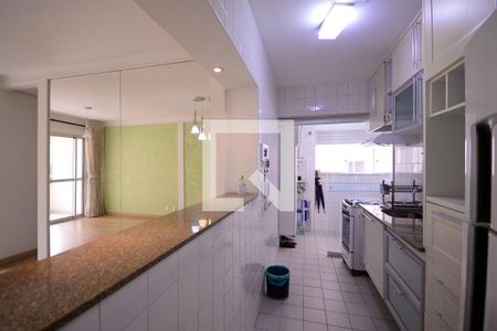 Apartamento à venda com 68m², 2 quartos e 1 vagaCozinha 